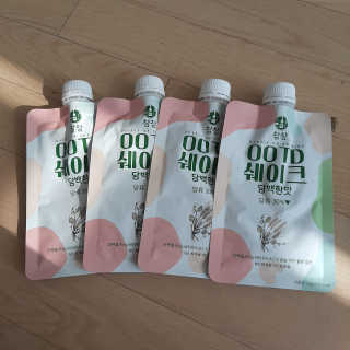 [꾸콤] 참참 OOTD쉐이크 담백한 일주일세트 50g x 5 — 4점을 준 리뷰어가 2020년 11월 올린 사용 사진