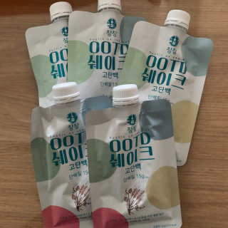[꾸콤] 참참 OOTD쉐이크 고단백 일주일세트 50g x 5 — 5점을 준 리뷰어가 2020년 9월 올린 사용 사진