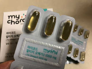JW중외제약 마이코드 알티지 오메가3 1000 mg — 4.5점을 준 리뷰어가 2020년 7월 올린 사용 사진