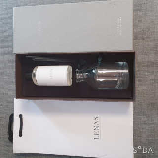 레나스 프리미엄 아로마 디퓨저 200ml  [1SET] — 5점을 준 리뷰어가 2020년 6월 올린 사용 사진