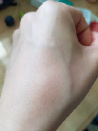 다슈코리아 다슈 솔루션 시카 쉴드 선스틱 — 5점을 준 리뷰어가 2020년 8월 올린 사용 사진