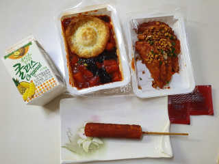죠스떡볶이 [죠스푸드] 짜빠떡볶이+떡또그+범벅만두 신메뉴 3종 — 5점을 준 리뷰어가 2020년 4월 올린 사용 사진