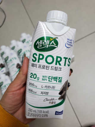셀렉스스포츠 셀렉스 스포츠 드링크 초콜릿 _ 330ml x 12팩 — 5점을 준 리뷰어가 2020년 11월 올린 사용 사진