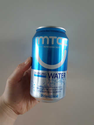 일화 아임톡 탄산수 355ml X 24캔 — 5점을 준 리뷰어가 2020년 4월 올린 사용 사진
