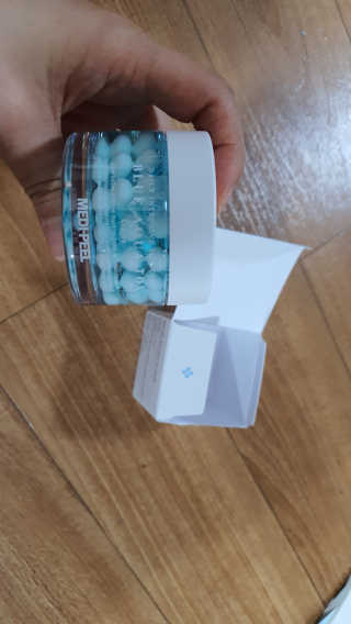 메디필 블루 아쿠아 톡스 크림 — 4.5점을 준 리뷰어가 2020년 7월 올린 사용 사진