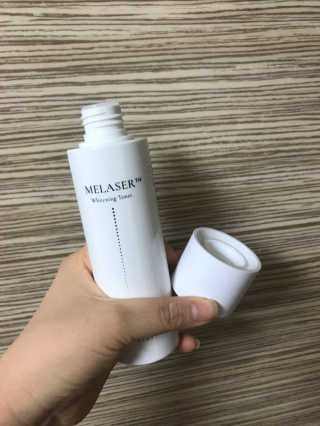 ECLADO 에끌라두 멜라이져 화이트닝 토너 — 5점을 준 리뷰어가 2020년 10월 올린 사용 사진