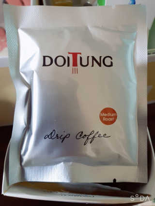 도이퉁 드립백 커피 60g 다크로스트 미디움로스트 — 5점을 준 리뷰어가 2020년 12월 올린 사용 사진
