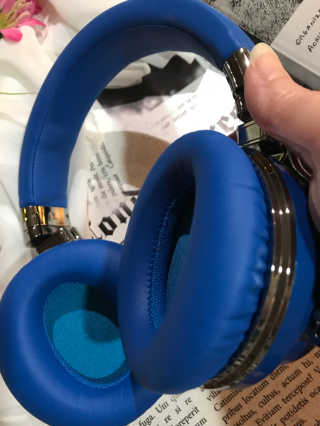 SEVIZ Bluetooth Headphones 10 3color — 5점을 준 리뷰어가 2020년 6월 올린 사용 사진