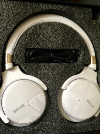 SEVIZ Bluetooth Headphones 10 3color — 5점을 준 리뷰어가 2020년 6월 올린 사용 사진