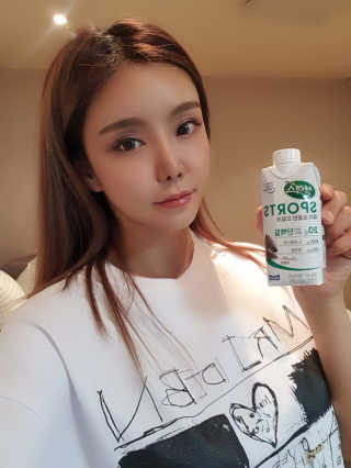 셀렉스스포츠 셀렉스 스포츠 드링크 초콜릿 _ 330ml x 12팩 — 5점을 준 리뷰어가 2020년 10월 올린 사용 사진
