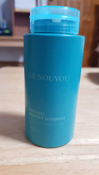 LE NOUVOU 내추럴파우더샴푸 보틀 95g — 4점을 준 리뷰어가 2020년 4월 올린 사용 사진