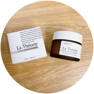 La Theorie Hydrating Ingredients | 하이드레이팅 인그레이디언츠 — 5점을 준 리뷰어가 2020년 4월 올린 사용 사진