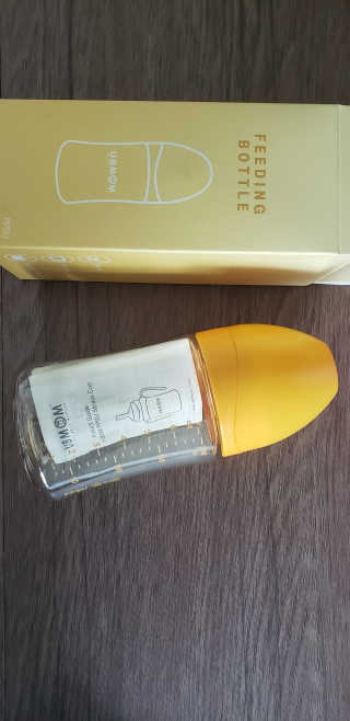 유비맘 PPSU 젖병 노꼭지_200ml_컬러 랜덤 발송 — 3점을 준 리뷰어가 2020년 6월 올린 사용 사진