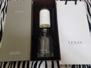 레나스 프리미엄 아로마 디퓨저 200ml  [1SET] — 5점을 준 리뷰어가 2020년 10월 올린 사용 사진