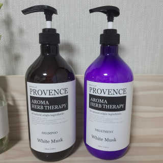 프로방스 화이트머스 퍼퓸 트리트먼트 1000ml — 5점을 준 리뷰어가 2020년 8월 올린 사용 사진