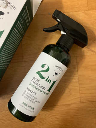 강아지스토리 2in1 강아지 애견 탈취제 400ml — 4.5점을 준 리뷰어가 2020년 5월 올린 사용 사진