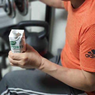 셀렉스스포츠 셀렉스 스포츠 드링크 초콜릿 _ 330ml x 12팩 — 5점을 준 리뷰어가 2020년 11월 올린 사용 사진