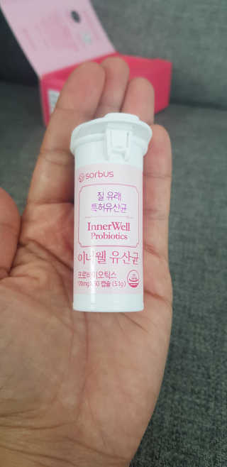 소버스 이너윌 유산균 — 5점을 준 리뷰어가 2020년 7월 올린 사용 사진