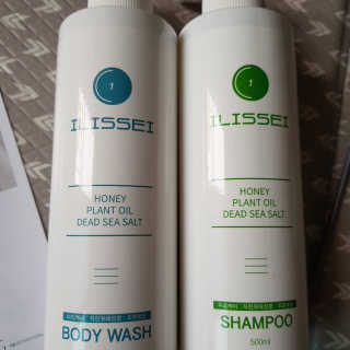 일리세이 허니 샴푸 500ml + 허니 바디워시 500ml 세트 — 5점을 준 리뷰어가 2020년 4월 올린 사용 사진