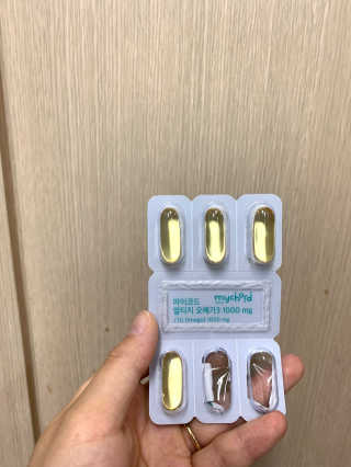 JW중외제약 마이코드 알티지 오메가3 1000 mg — 5점을 준 리뷰어가 2020년 9월 올린 사용 사진