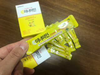 이너미인 VITAMIN-C 700 — 4점을 준 리뷰어가 2020년 9월 올린 사용 사진