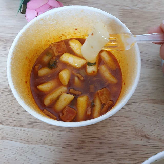 잇츠온 컵떡볶이 4종 세트 리뷰 사진