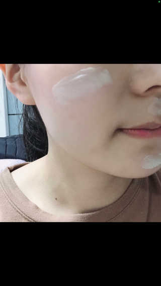 IO 아이오 오늘도 넌 예뻐 - 데일리딥 클렌징폼 — 4점을 준 리뷰어가 2020년 12월 올린 사용 사진