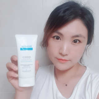 바이오믹 BIOMEEK SENSIMETIC MILD ACID CLEANSER — 4.5점을 준 리뷰어가 2020년 7월 올린 사용 사진