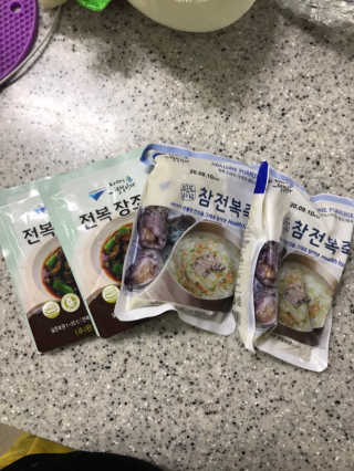 바다는다웰빙이다 완도사랑 전복죽 250g - 2팩 + 전복장조림 2팩 — 4점을 준 리뷰어가 2020년 8월 올린 사용 사진