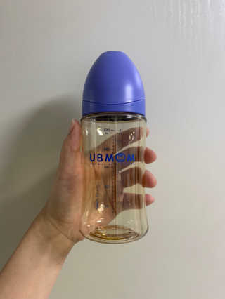유비맘 PPSU 젖병 노꼭지_260ml_컬러 랜덤 발송 — 4.5점을 준 리뷰어가 2020년 12월 올린 사용 사진