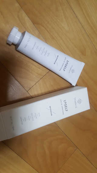 탐니크 러셀브 우먼 솔리드 퍼퓸 — 5점을 준 리뷰어가 2020년 12월 올린 사용 사진