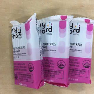 JW중외제약 마이코드 신바이오틱스 유산균 100억 — 5점을 준 리뷰어가 2020년 7월 올린 사용 사진