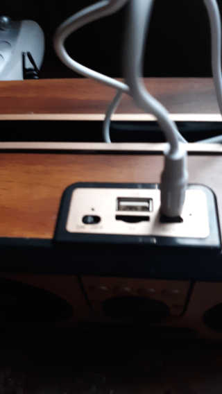 SEVIZ RETRO20W 레트로 블루투스 스피커 — 5점을 준 리뷰어가 2020년 9월 올린 사용 사진