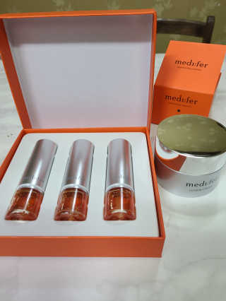 메디페르 [ 1+1 ] 루테인앰플세트 1개 + 루테인크림 50ml 1개 — 5점을 준 리뷰어가 2020년 11월 올린 사용 사진