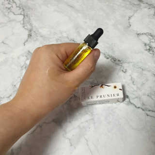 르 프루니에 플럼 뷰티 오일 디럭스 미니 3.7ml — 5점을 준 리뷰어가 2020년 5월 올린 사용 사진
