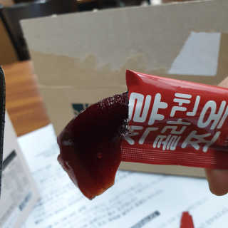 조은약초 석류콜라겐 석류즙 석류쪼옥 젤리 스틱 15포 x 20g — 5점을 준 리뷰어가 2020년 7월 올린 사용 사진