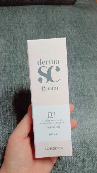 derma SC-Cream 더마에스씨 크림 100ml — 5점을 준 리뷰어가 2020년 4월 올린 사용 사진