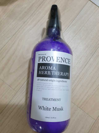 프로방스 화이트머스 퍼퓸 트리트먼트 1000ml — 5점을 준 리뷰어가 2020년 8월 올린 사용 사진