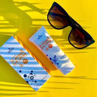 트리티스 US [TREATIS] UV Defence Sun Cream PA+++ / SPF50+ — 5점을 준 리뷰어가 2020년 10월 올린 사용 사진