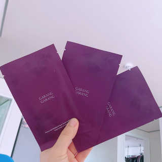 GARANG GARANG 피오니 룻 모이스처라이징 앤 수딩 마스크팩 — 5점을 준 리뷰어가 2020년 4월 올린 사용 사진
