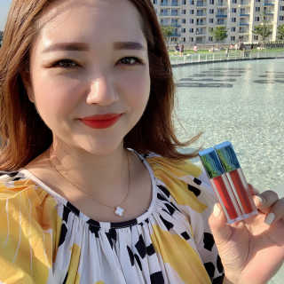 [블랙루즈] 에어 핏 벨벳 틴트 시즌6 5종 중 택1+랜덤1 — 5점을 준 리뷰어가 2020년 6월 올린 사용 사진