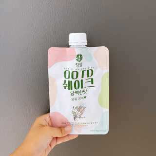 [꾸콤] 참참 OOTD쉐이크 담백한 일주일세트 50g x 5 — 5점을 준 리뷰어가 2020년 9월 올린 사용 사진