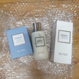 뷰니오 더마플러스 카밍 에멀전200ml — 5점을 준 리뷰어가 2020년 12월 올린 사용 사진
