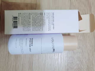 어글리프루프 에센스 스탑디어글리 레드모먼트 에센스 120ml — 5점을 준 리뷰어가 2020년 11월 올린 사용 사진