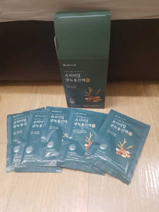 서울약사신협 약사신협_생녹용 진액_70ml x 30포 — 4.5점을 준 리뷰어가 2020년 9월 올린 사용 사진