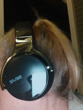 SEVIZ Bluetooth Headphones 10 3color — 5점을 준 리뷰어가 2020년 6월 올린 사용 사진