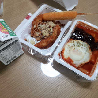 죠스떡볶이 [죠스푸드] 짜빠떡볶이+떡또그+범벅만두 신메뉴 3종 — 4.5점을 준 리뷰어가 2020년 5월 올린 사용 사진