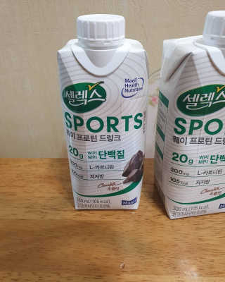 셀렉스스포츠 셀렉스 스포츠 드링크 초콜릿 _ 330ml x 12팩 — 5점을 준 리뷰어가 2020년 11월 올린 사용 사진
