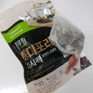 [풀무원] 자연의 감칠맛 통디포리, 통멸치 다시팩 세트 — 5점을 준 리뷰어가 2020년 5월 올린 사용 사진