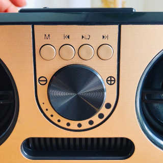 SEVIZ RETRO20W 레트로 블루투스 스피커 — 5점을 준 리뷰어가 2020년 6월 올린 사용 사진